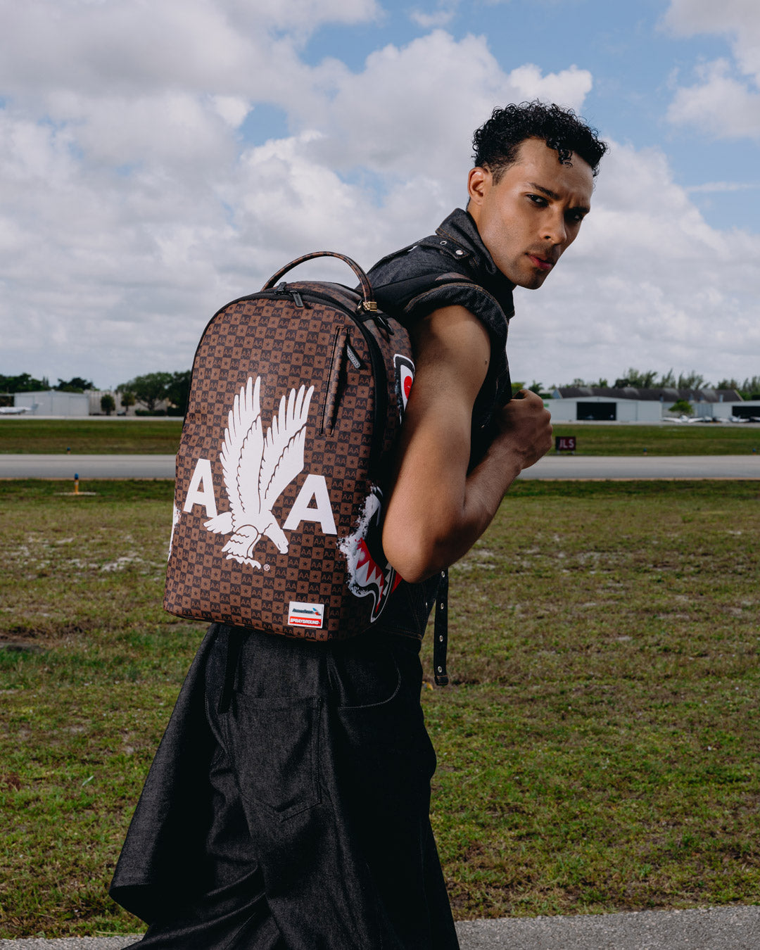 AMERICAN AIRLINES 100 YRS -AA TAKES FLIGHT BACKPACK - Image 4