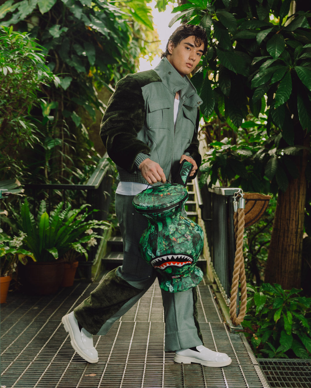 NEW YORK BOTANICAL GARDEN COLLAB - LIVING VASE BACKPACK - Image 2