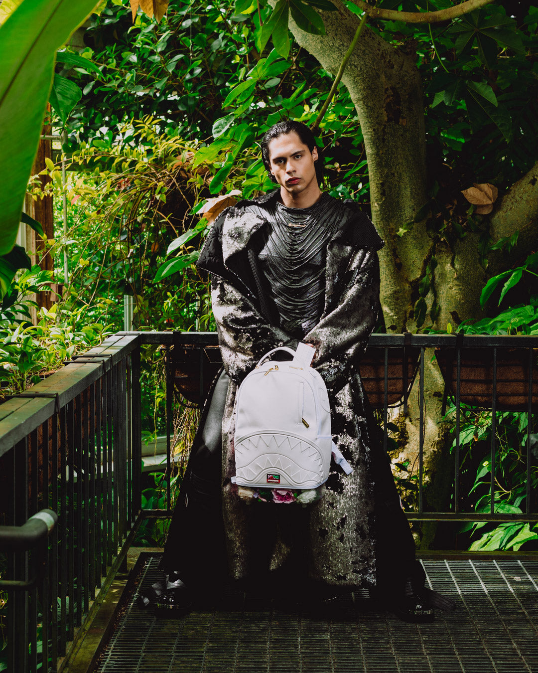NEW YORK BOTANICAL GARDEN COLLAB - GARDEN UNDER GLASS BACKPACK - Image 6