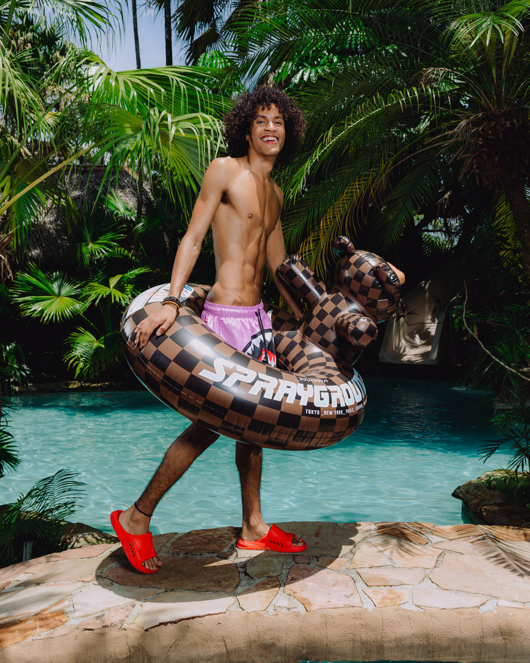 MONEYBEAR - POOL PARTY FLOATY - Image 6