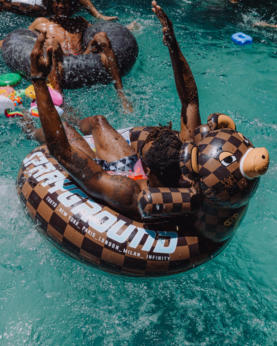 MONEYBEAR - POOL PARTY FLOATY - Image 10