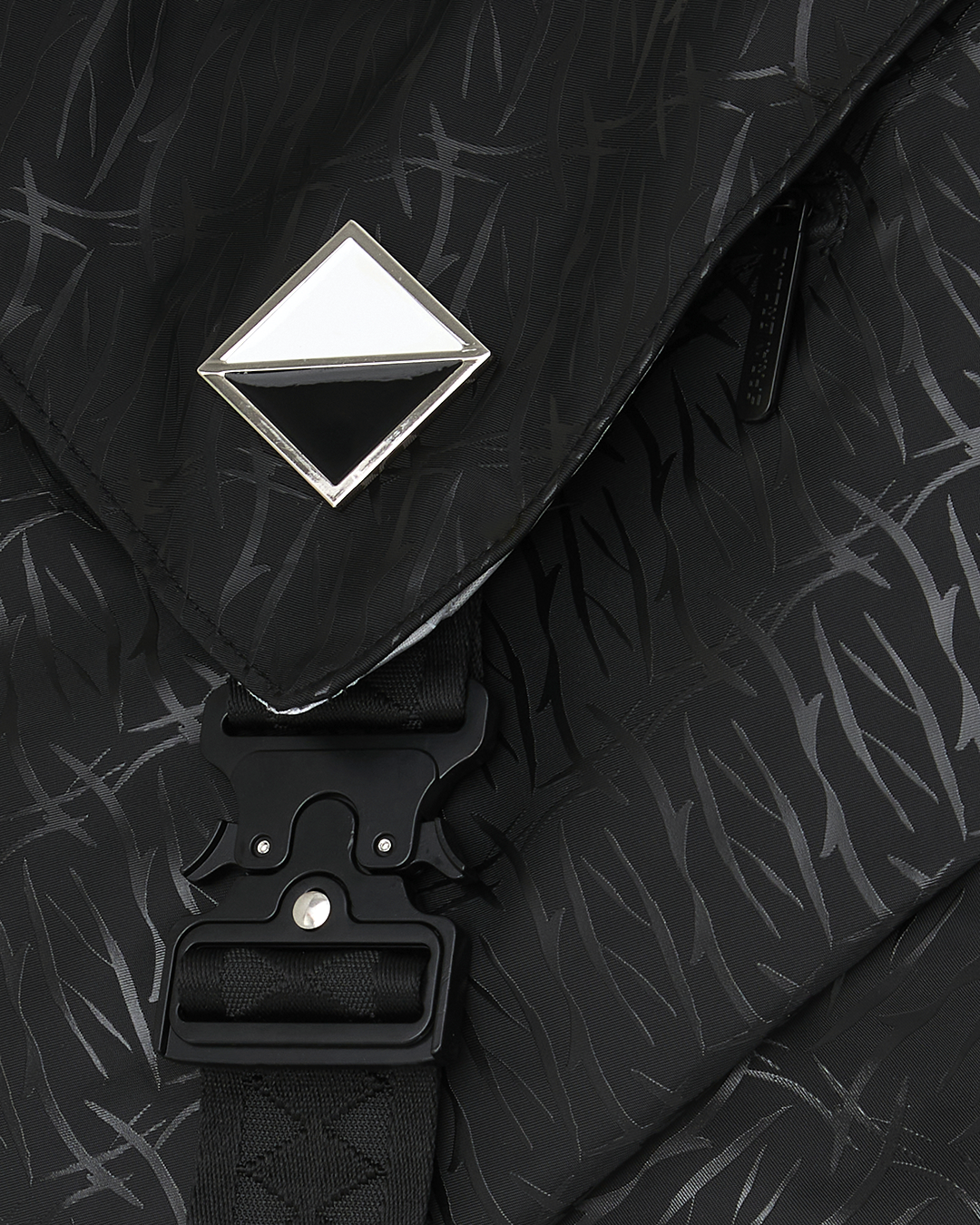 COLLABORATION YUTA TAKAHASHI ORIGAMI BACKPACK - Image 11