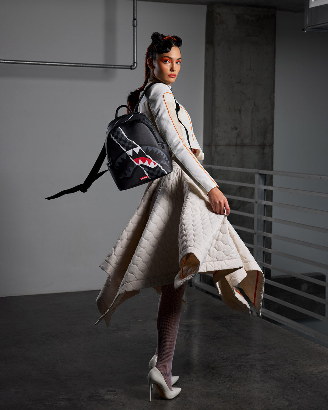 SHARK SLASH SAVAGE BACKPACK - Image 4